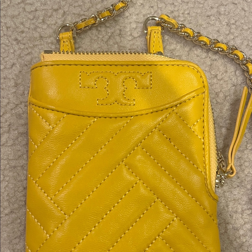 Tory Burch Yellow Quilted Crossbody Bag - Picture 2 of 4